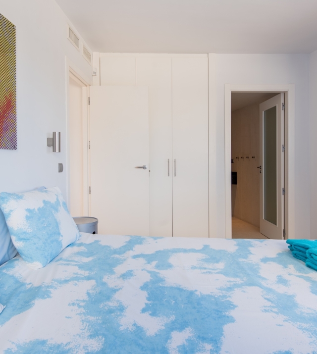 Resa Estates Ibiza for sale te koop apartment views Botafoch Talamanca bedroom double.jpg